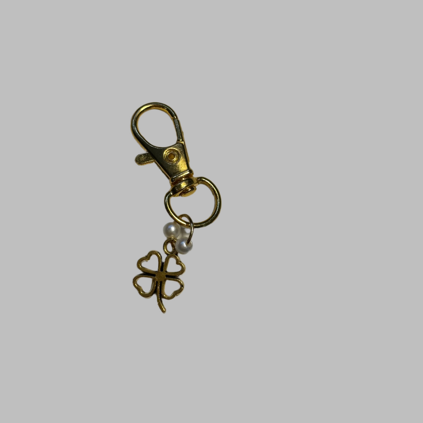 Clover Charm With Pearl